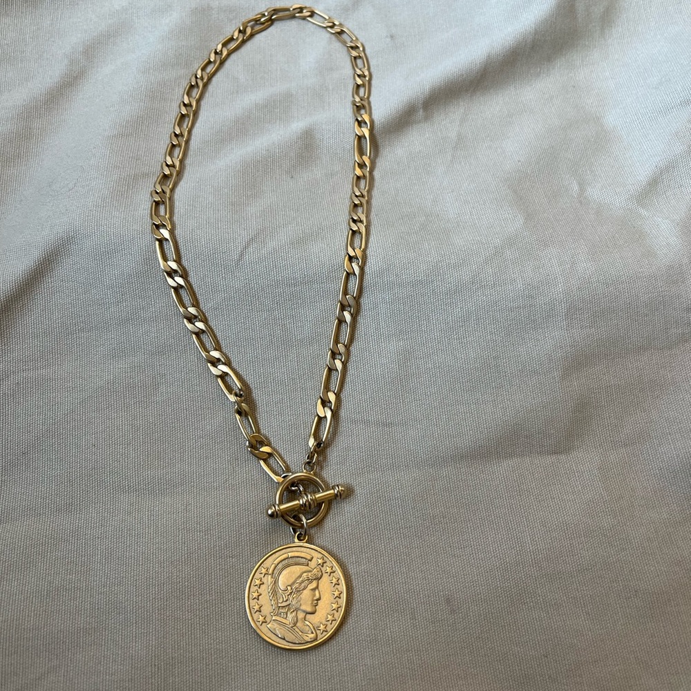 Brinker and Eliza, Against all odds coin necklace, gold plated